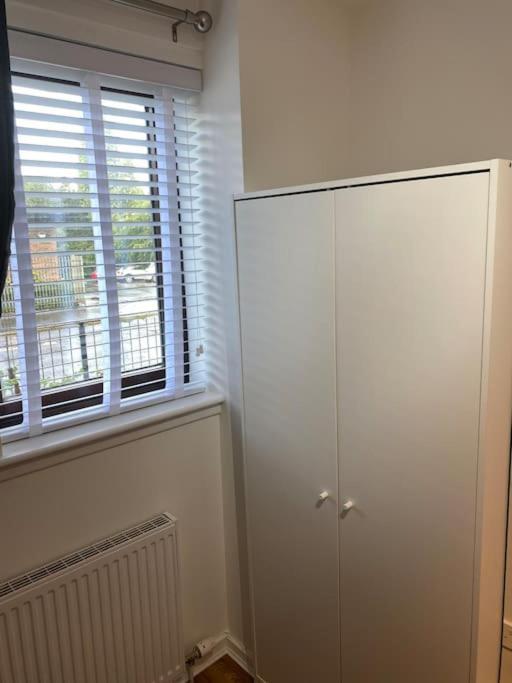 Perfectly Situated Luxury 2 Bedroom * Glasgow