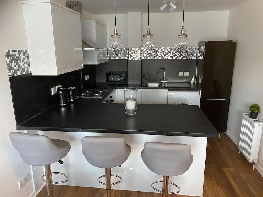 Apartment Perfectly Situated Luxury 2 Bedroom